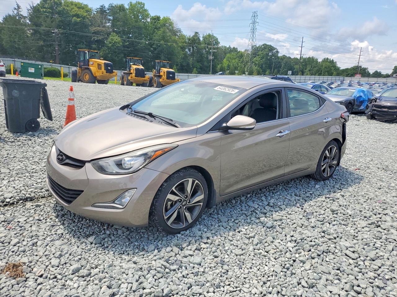 5NPDH4AE2FH610702 · 2015 HYUNDAI ELANTRA