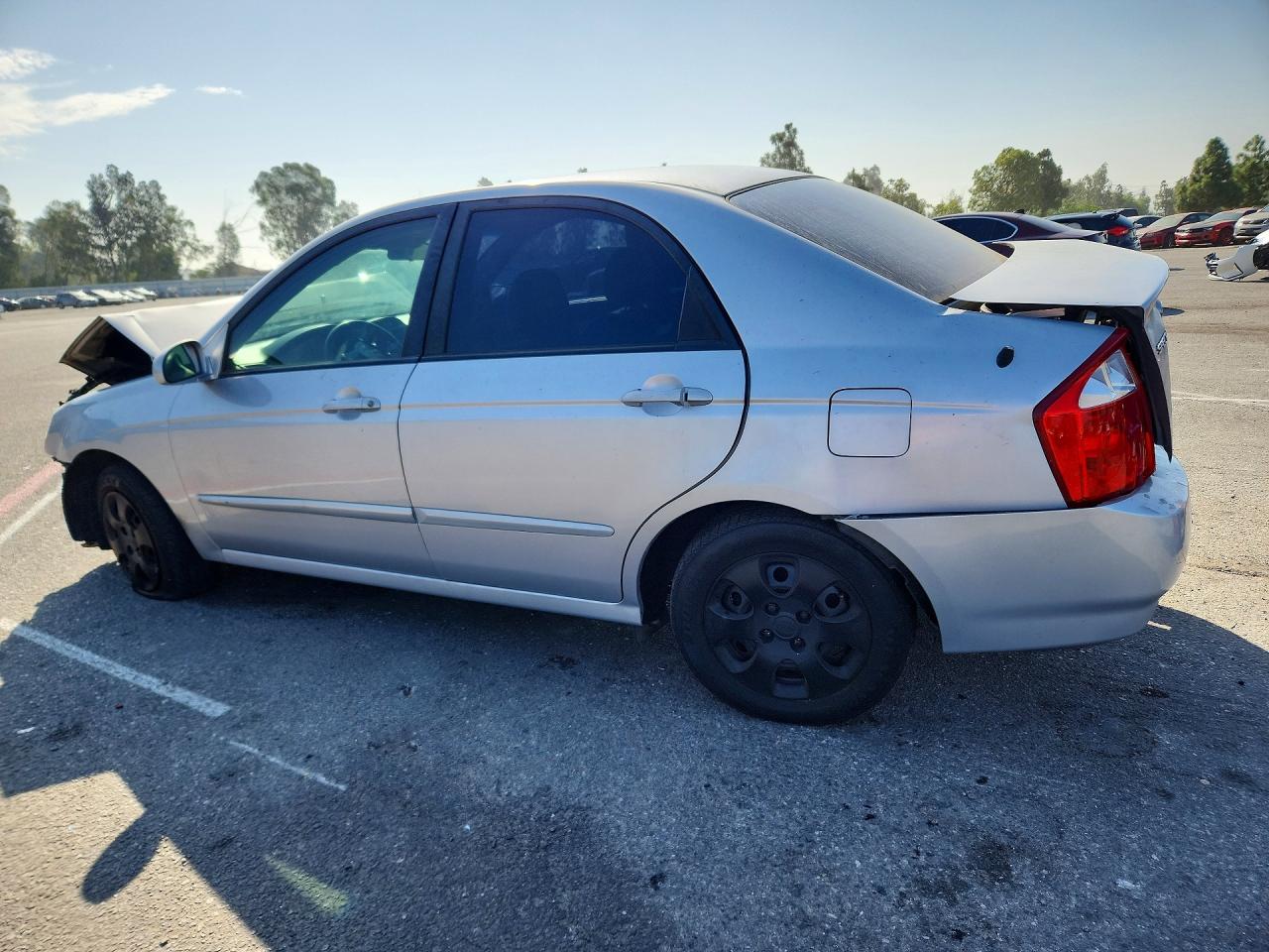 KNAFE122455204646 · 2005 KIA SPECTRA · 2/13