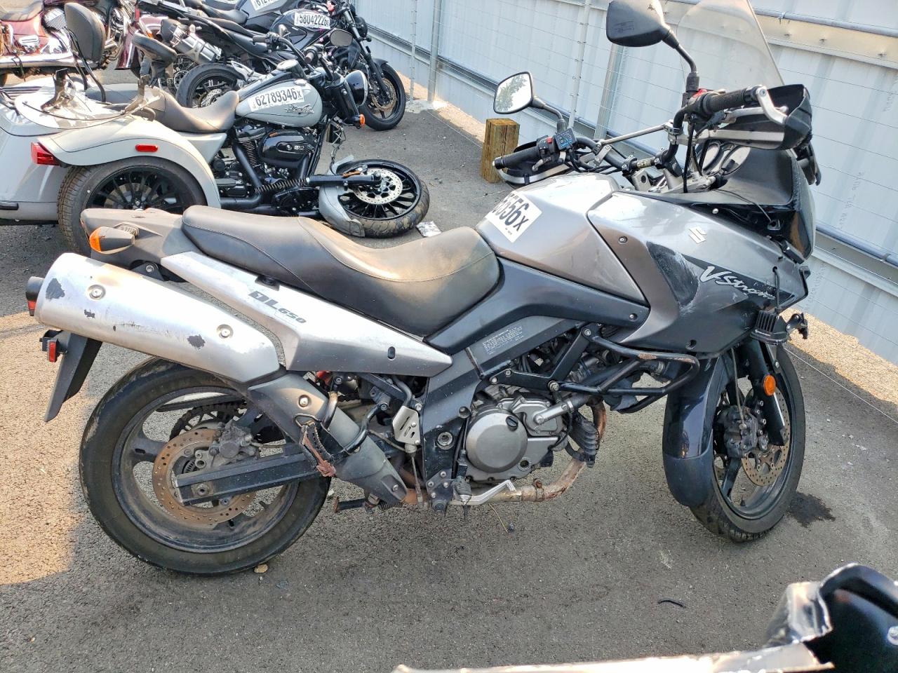 JS1VP54B572100114 · 2007 SUZUKI DL650