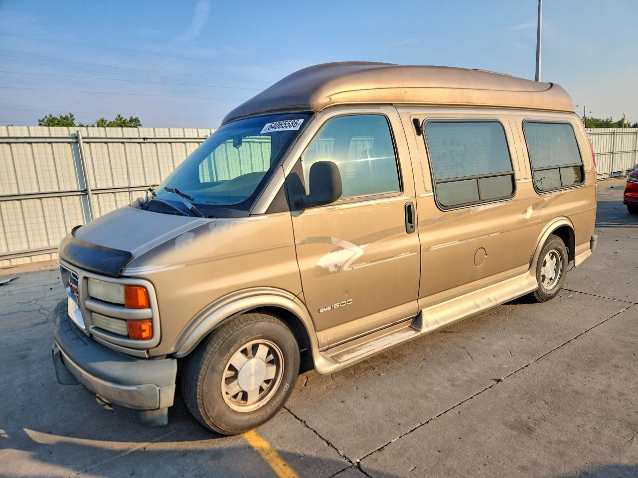 1GDFG15RXV1000992 · 1997 GMC SAVANA