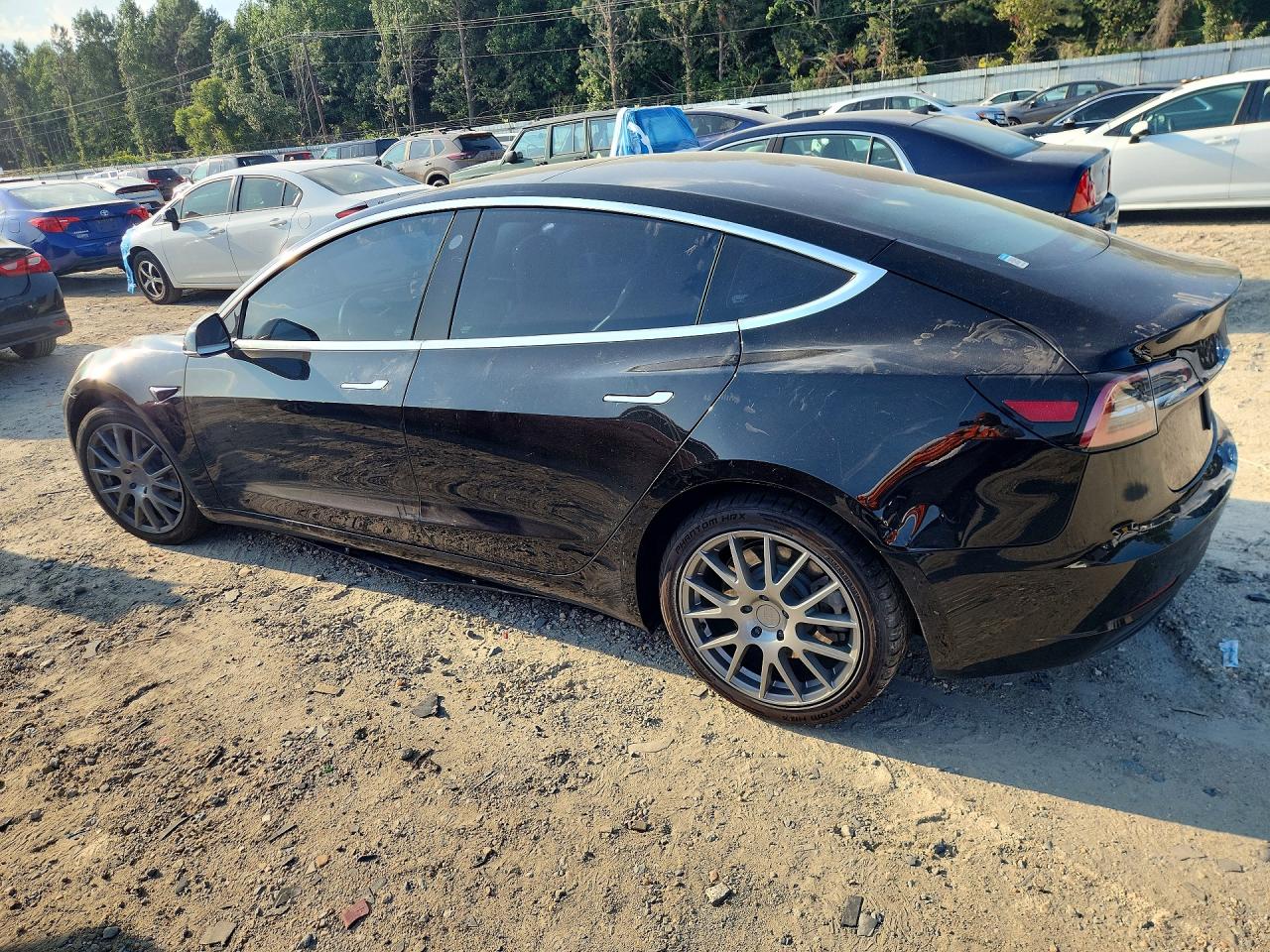 5YJ3E1EB8KF413268 · 2019 TESLA MODEL 3 · 2/12