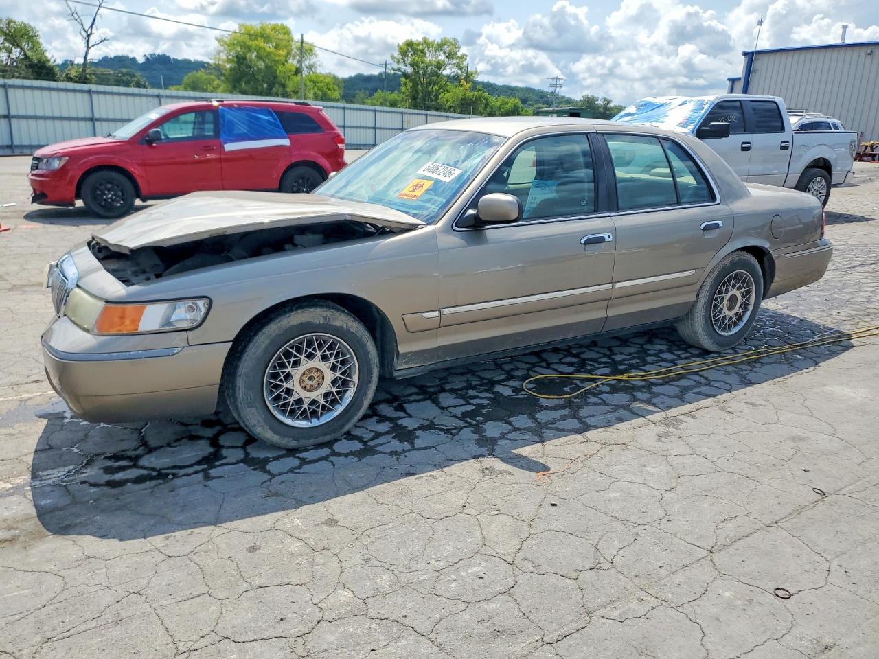 2MEFM74W22X608577 · 2002 MERCURY GRAND MARQUIS