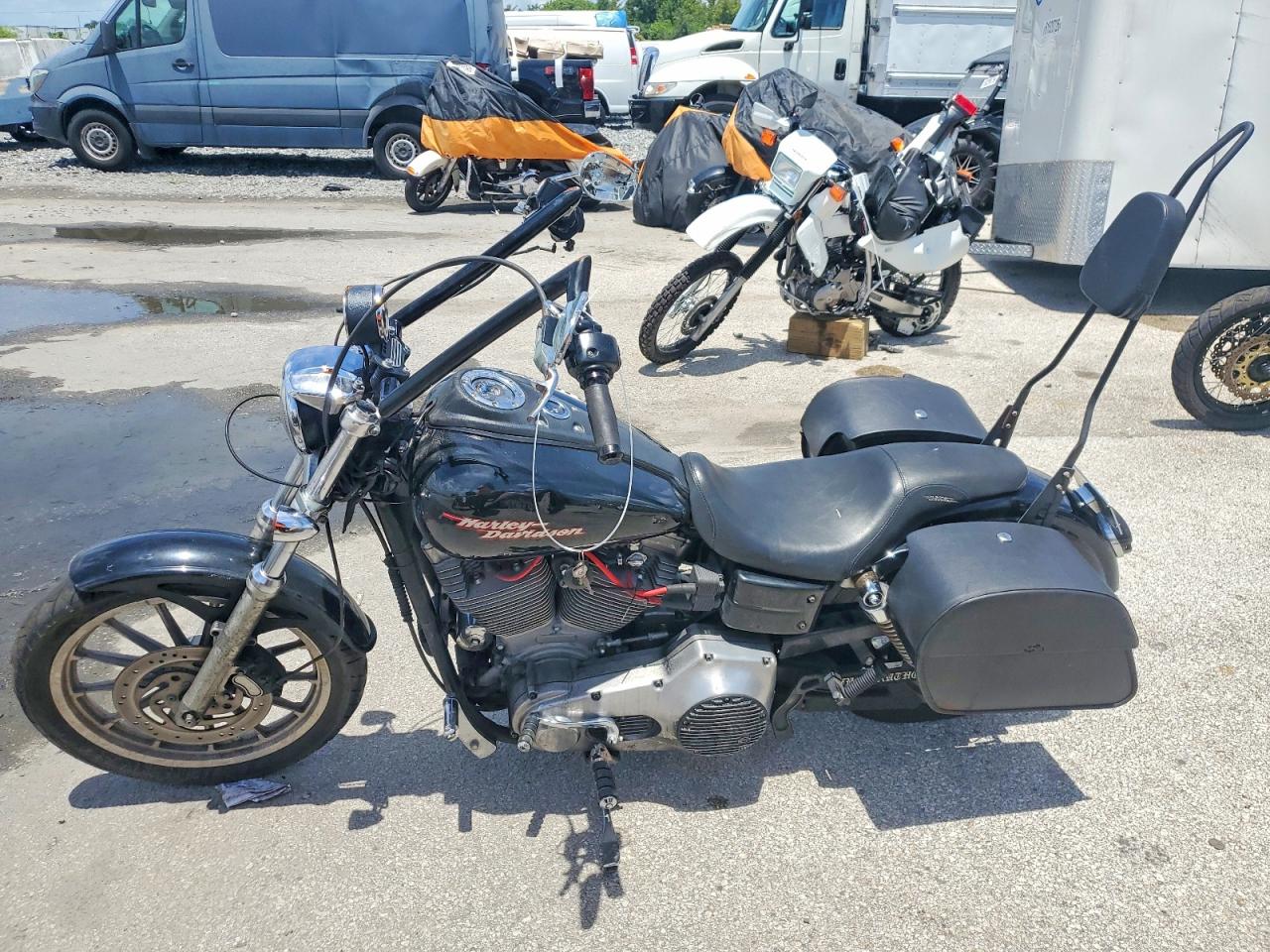 1HD1GHV124K327444 · 2004 HARLEY-DAVIDSON FXD · 3/9