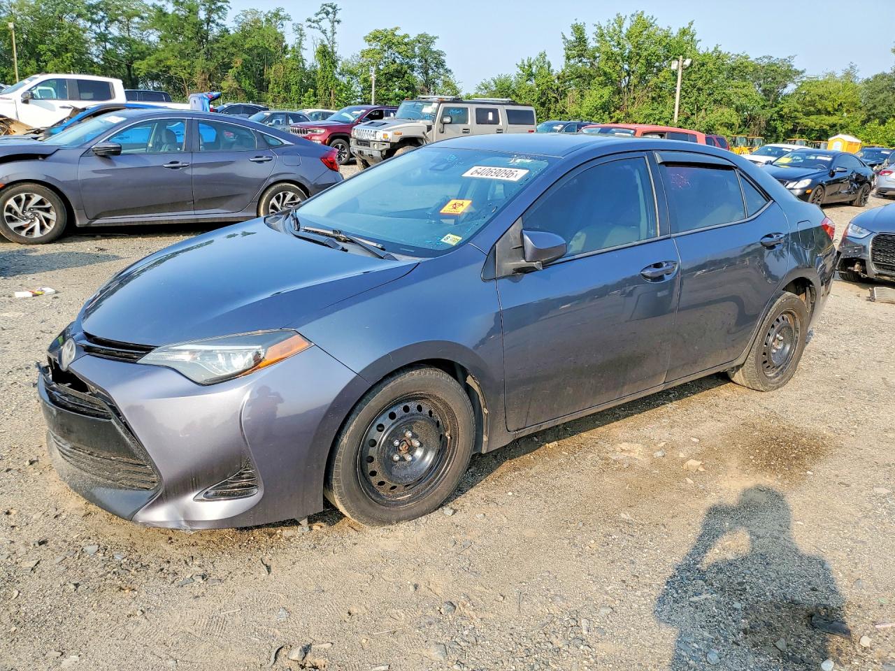 2T1BURHE3JC067684 · 2018 TOYOTA COROLLA