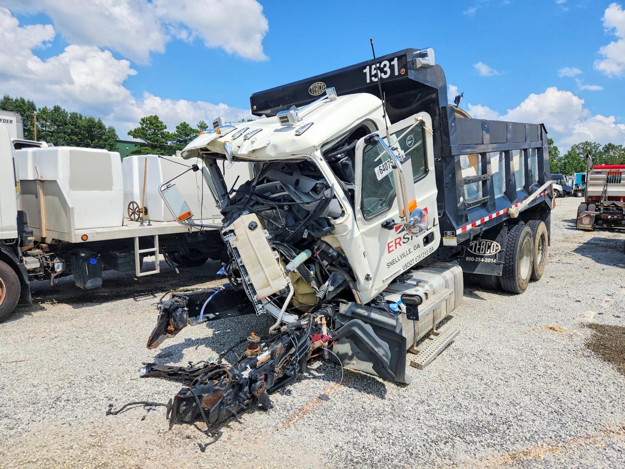 2024 MACK GRANITE