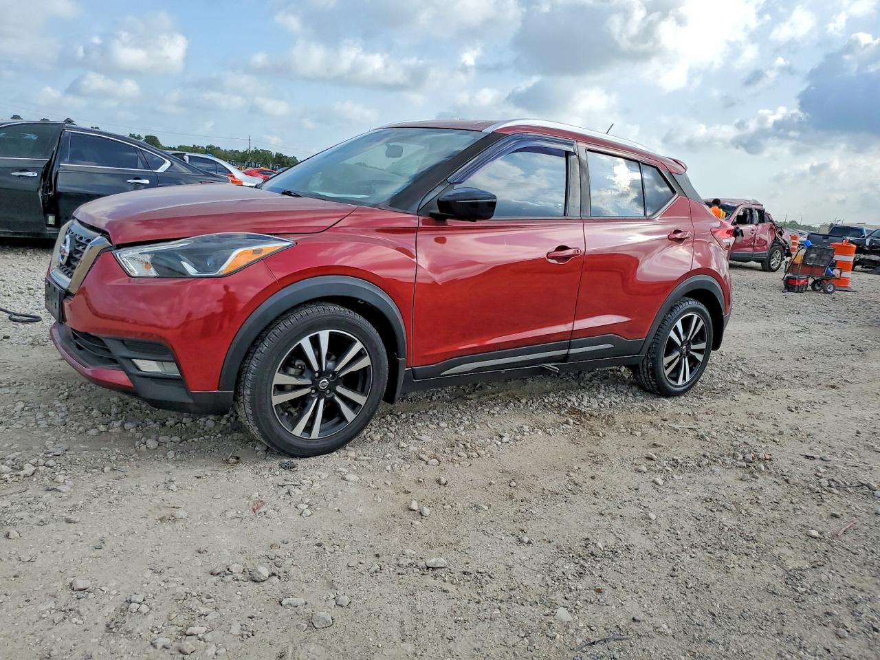 3N1CP5DV3LL536348 · 2020 NISSAN KICKS