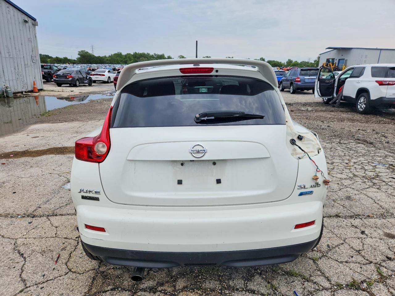 JN8AF5MV7DT211985 · 2013 NISSAN JUKE · 6/13