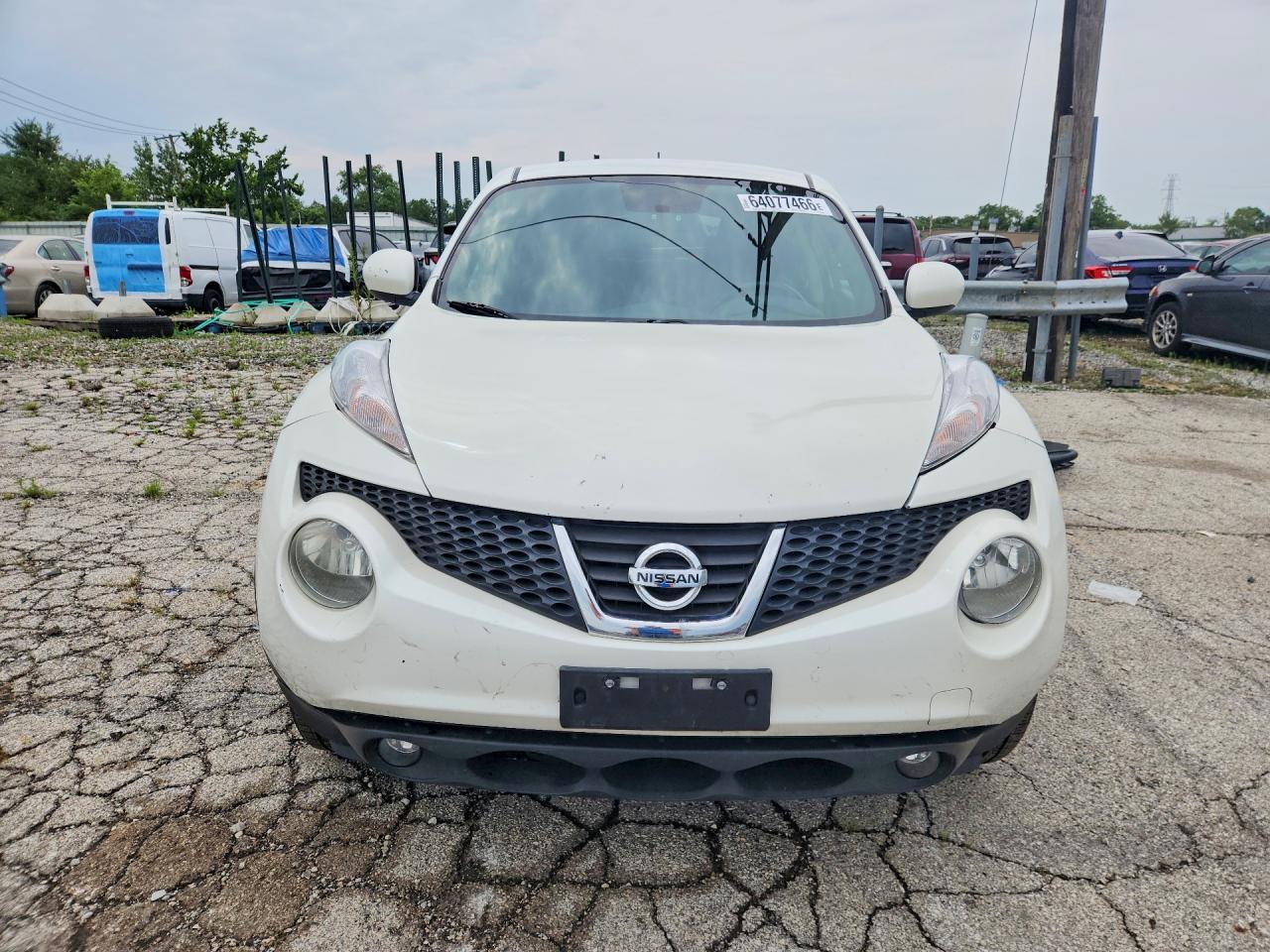 JN8AF5MV7DT211985 · 2013 NISSAN JUKE · 5/13