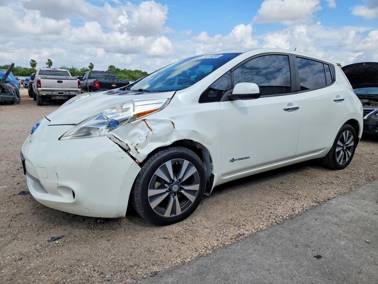 1N4AZ0CP9FC330915 · 2015 NISSAN LEAF