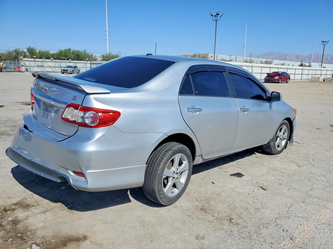 2T1BU4EE5BC649133 · 2011 TOYOTA COROLLA · 3/13