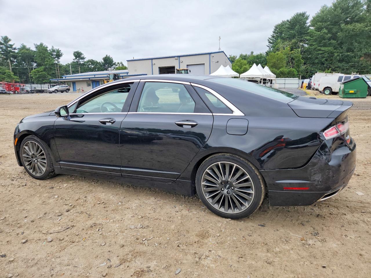 3LN6L2LU8GR603277 · 2016 LINCOLN MKZ · 2/12