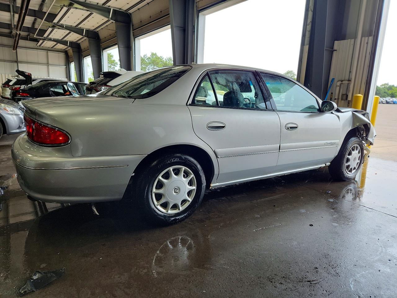 2G4WS52JX11326798 · 2001 BUICK CENTURY · 3/13