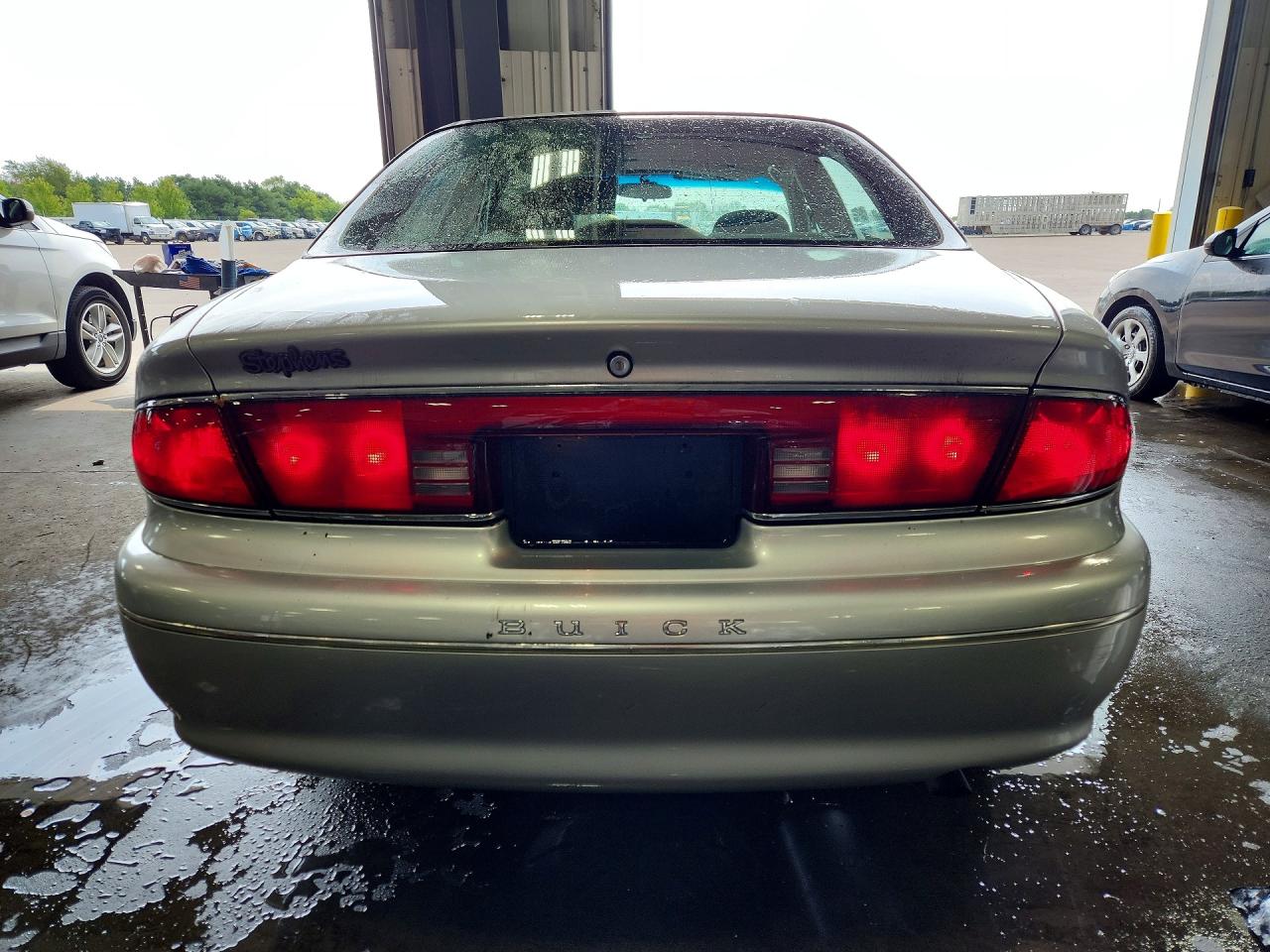 2G4WS52JX11326798 · 2001 BUICK CENTURY · 6/13