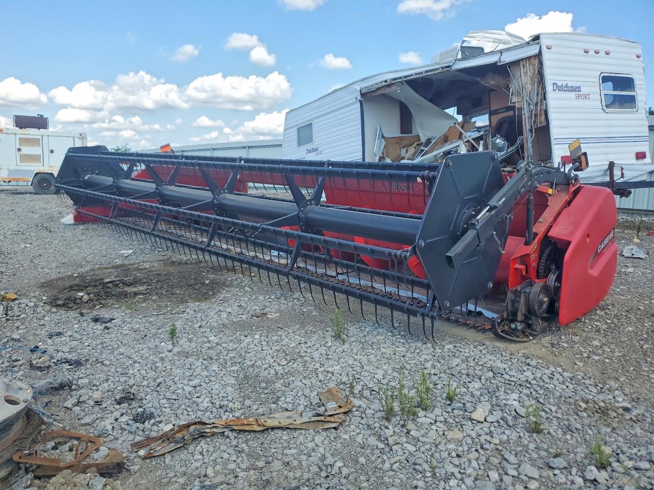 YBZL59260 · 2012 CASE 3020 · 4/10