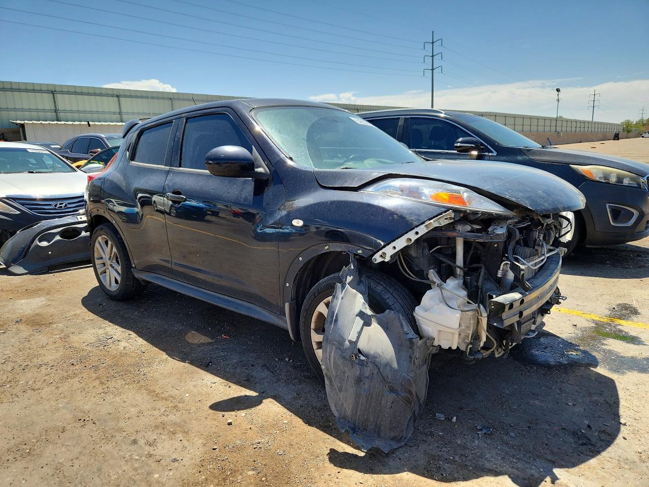JN8AF5MV2CT123165 · 2012 NISSAN JUKE · 4/13