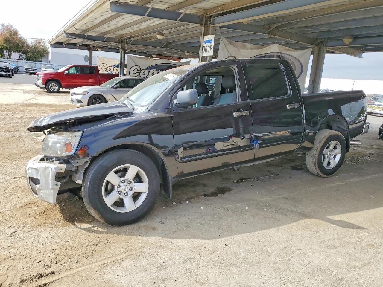1N6AA07AX7N223818 · 2007 NISSAN TITAN