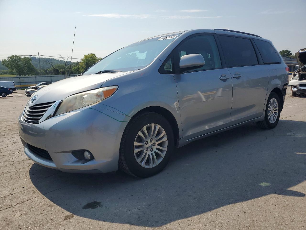 5TDYK3DC8CS222418 · 2012 TOYOTA SIENNA