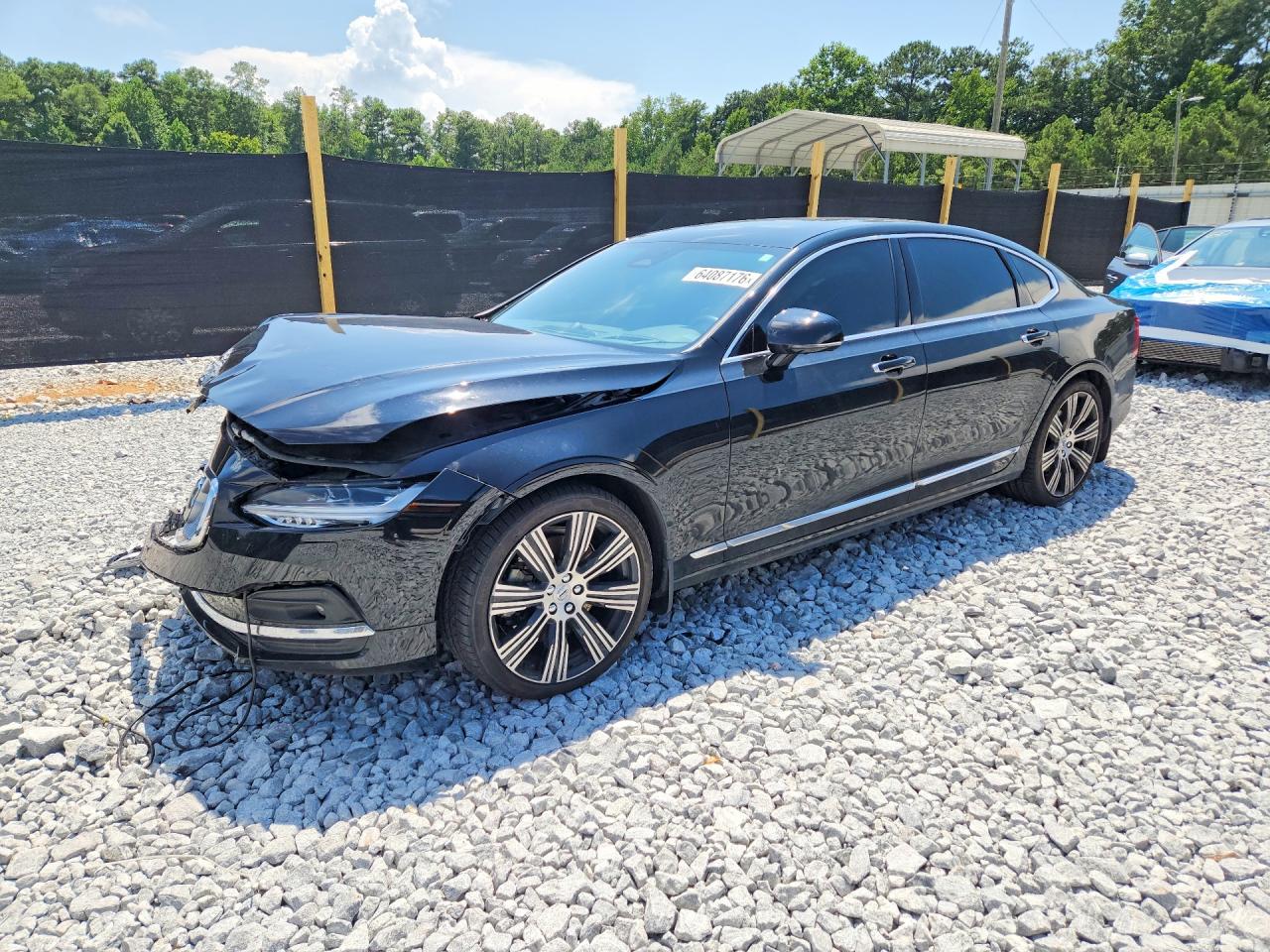 2022 VOLVO S90
