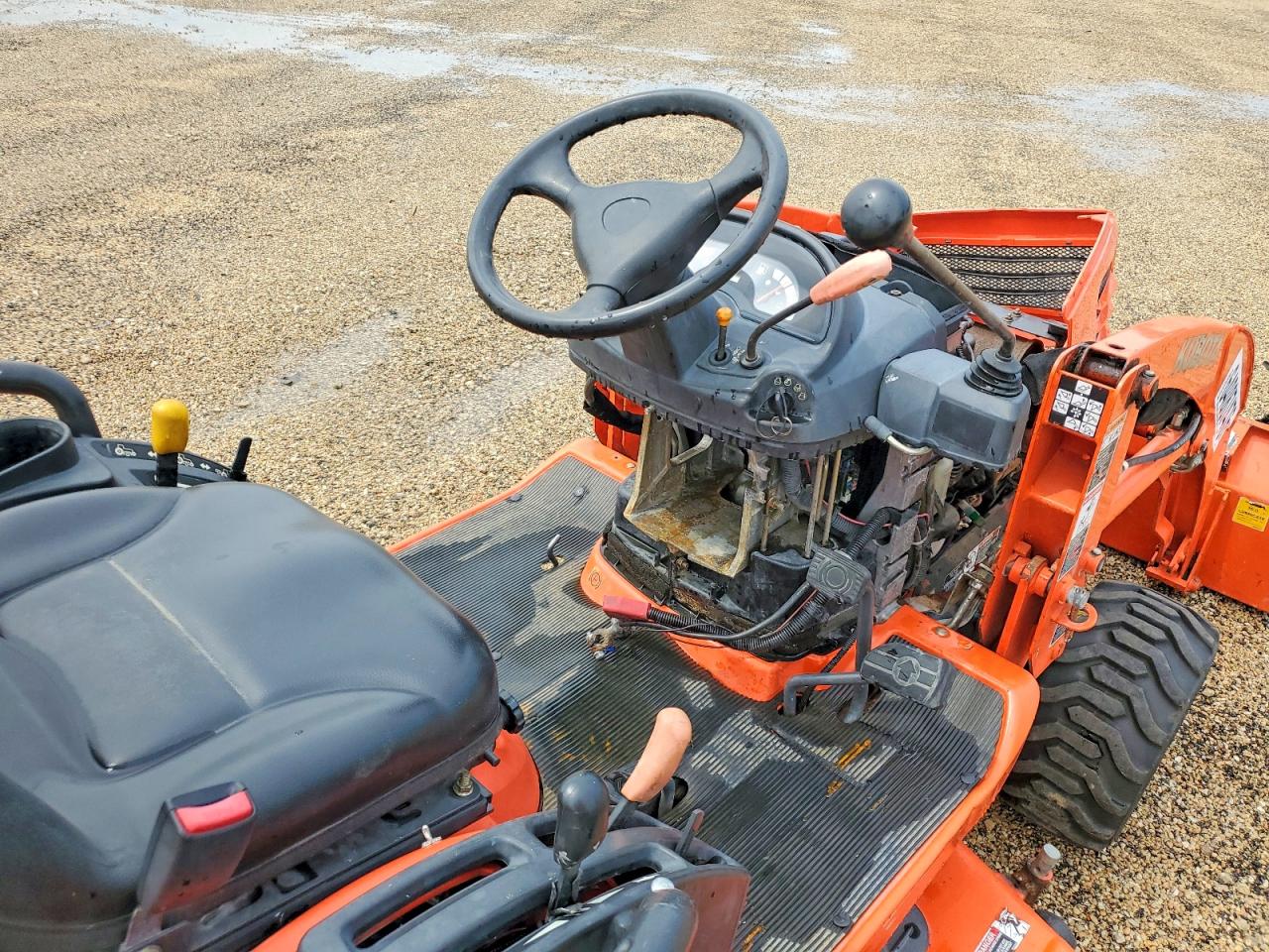 55775 · 2006 KUBOTA BX2350D · 5/10