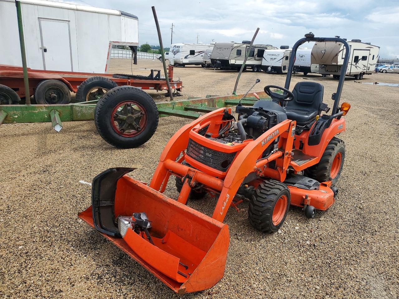 55775 · 2006 KUBOTA BX2350D · 2/10