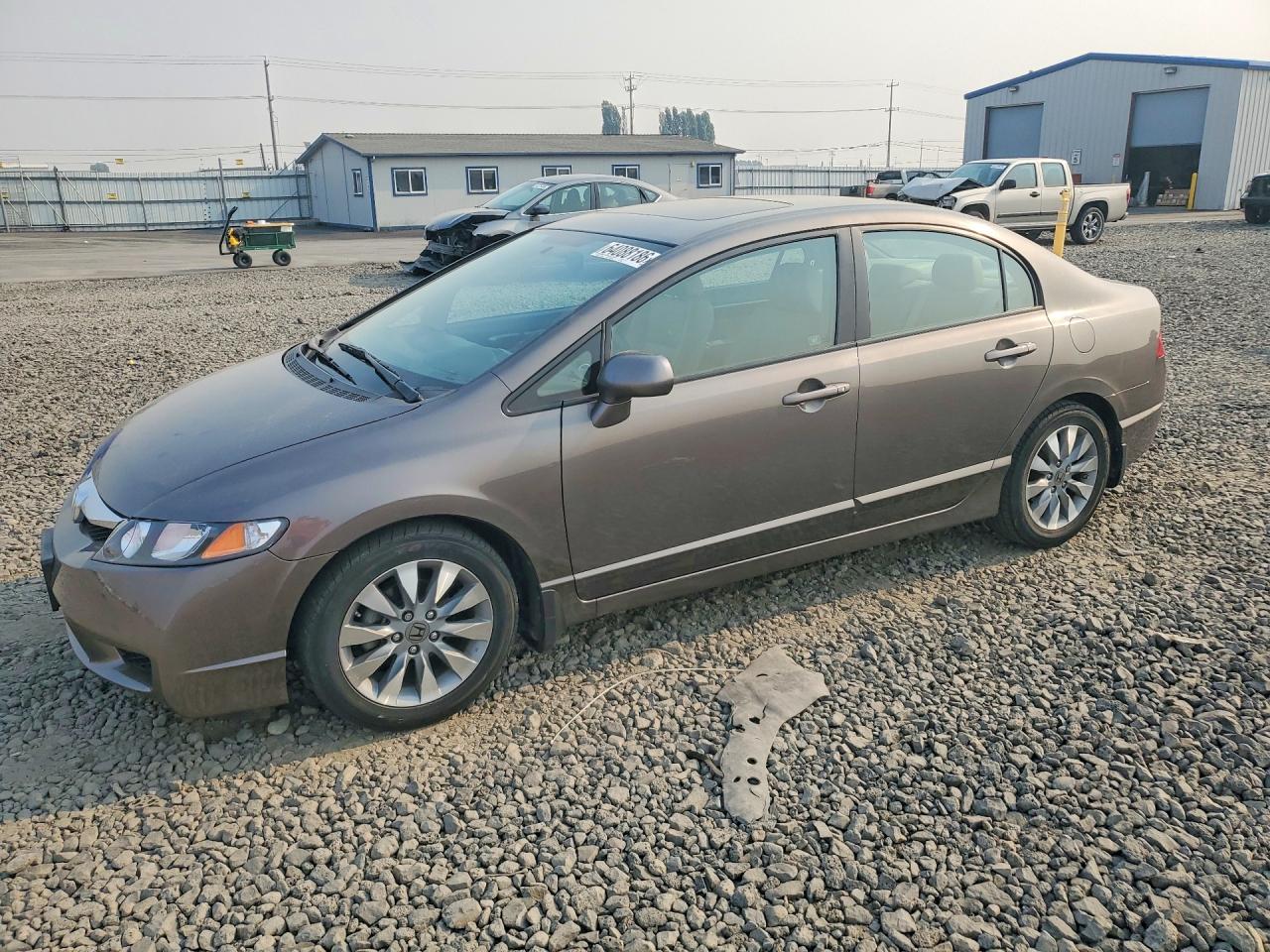 19XFA1F9XAE011745 · 2010 HONDA CIVIC