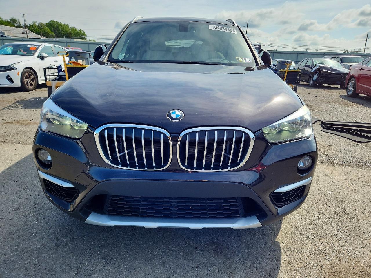 WBXHT3C38J3H32609 · 2018 BMW X1 · 5/13