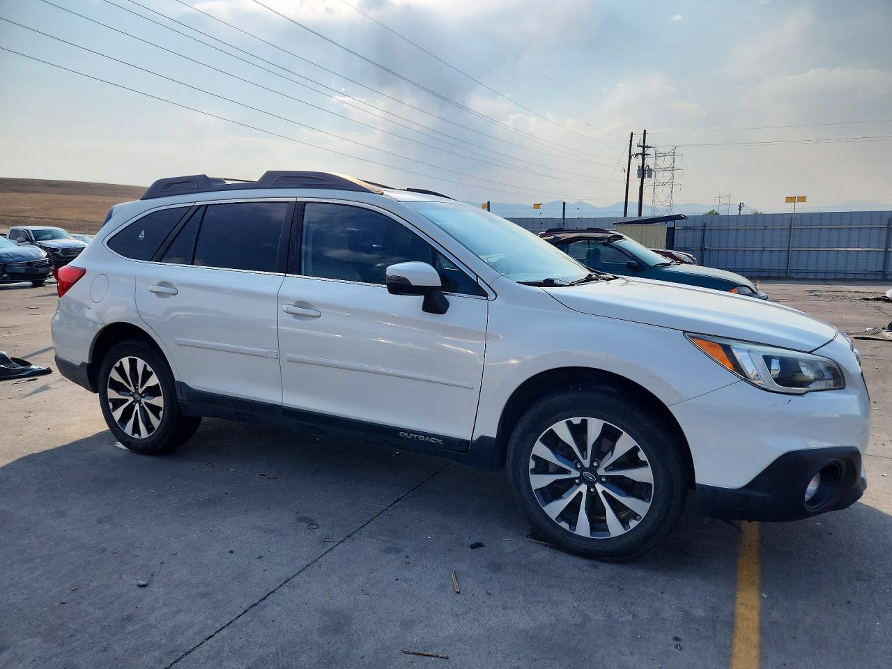 4S4BSBNC8F3242023 · 2015 SUBARU OUTBACK · 4/13