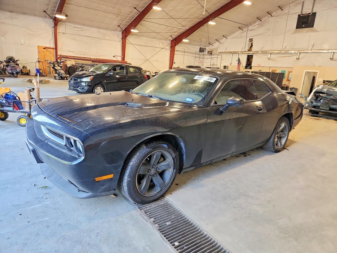 2C3CDYAG2EH208593 · 2014 DODGE CHALLENGER