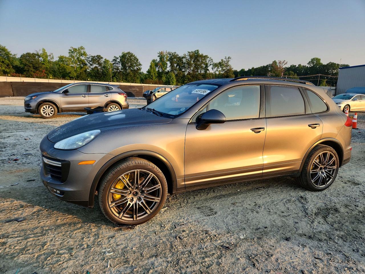 WP1AC2A20FLA82308 · 2015 PORSCHE CAYENNE