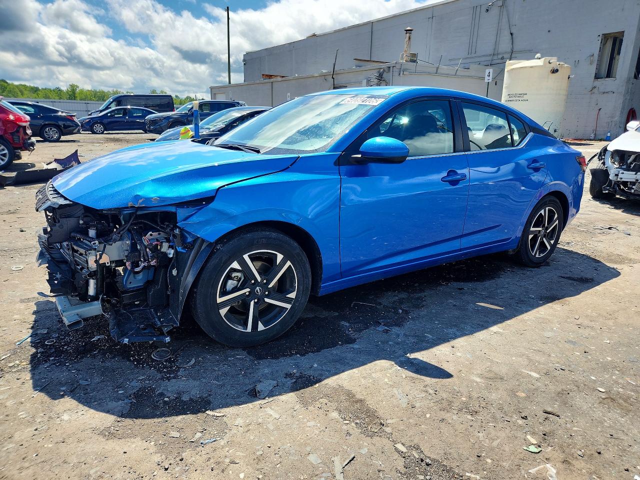3N1AB8CV5SY372613 · 2025 NISSAN SENTRA