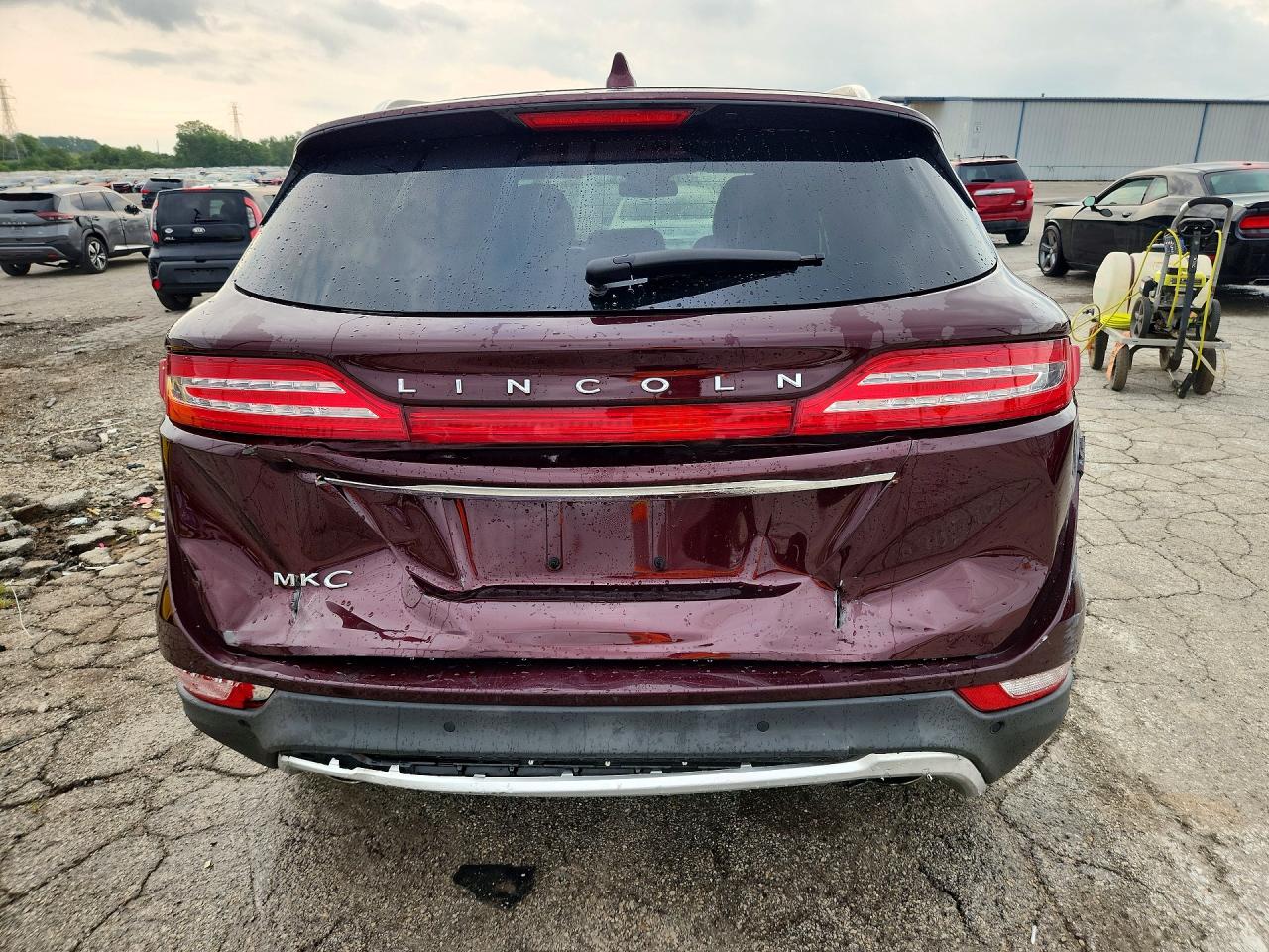 5LMCJ2D9XKUL12345 · 2019 LINCOLN MKC · 6/13