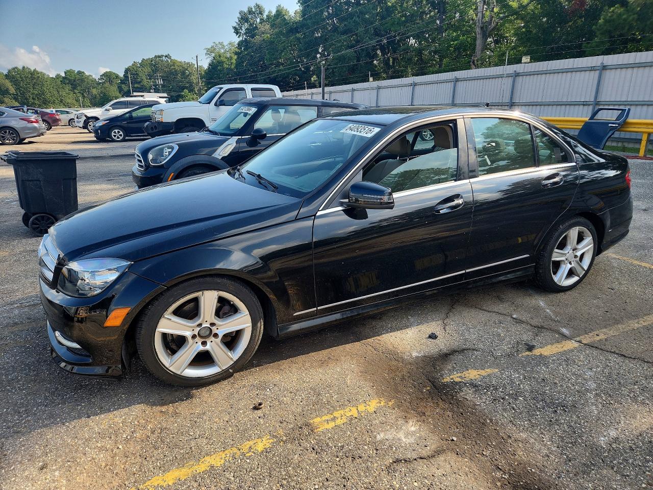 WDDGF8BB2BR156152 · 2011 MERCEDES-BENZ C