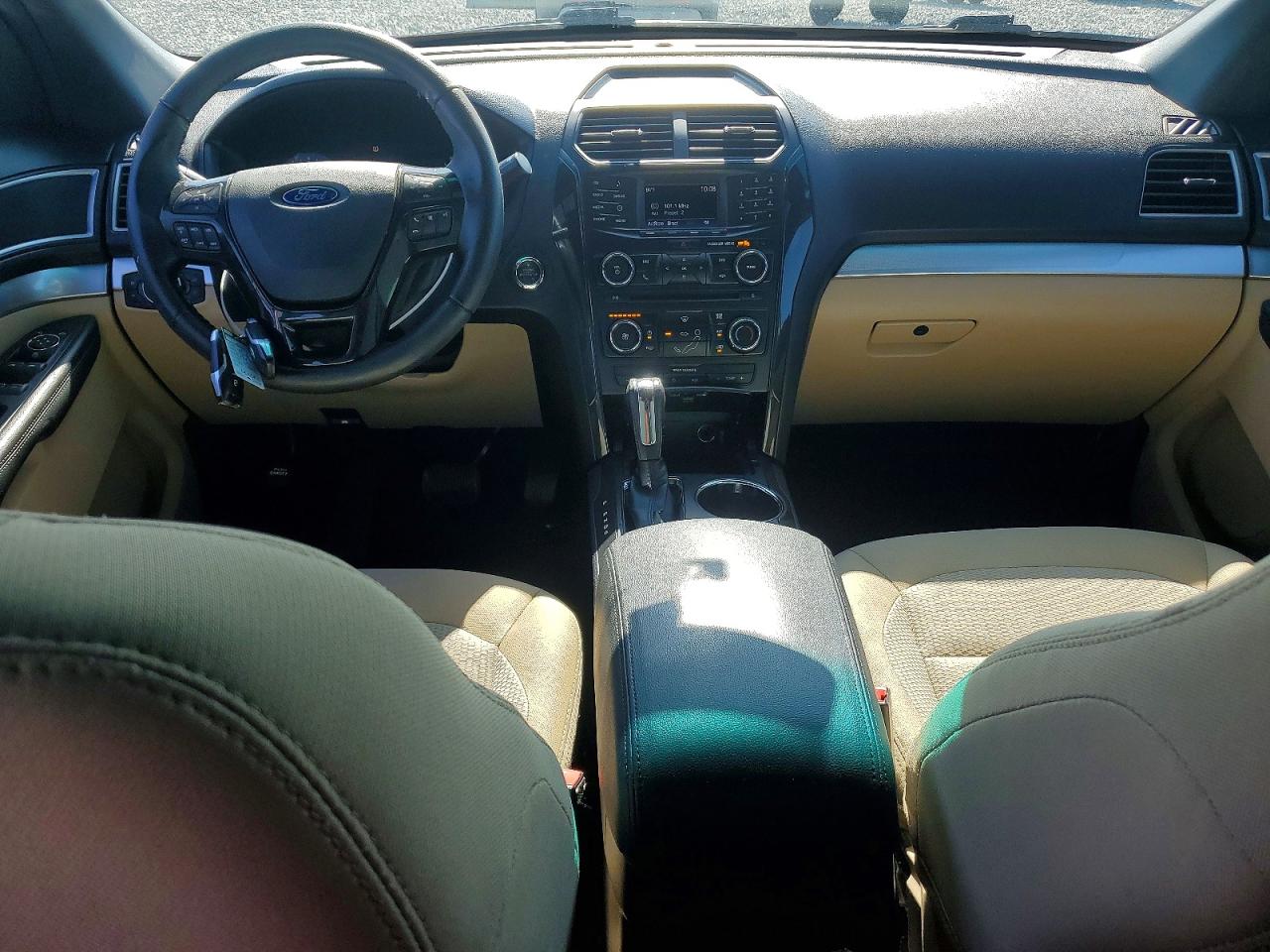 1FM5K7D86HGA97616 · 2017 FORD EXPLORER · 8/13