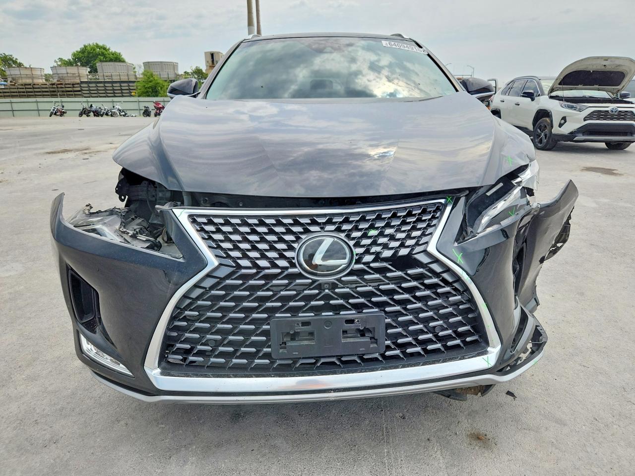 2T2JZMDA5LC233267 · 2020 LEXUS RX · 5/13
