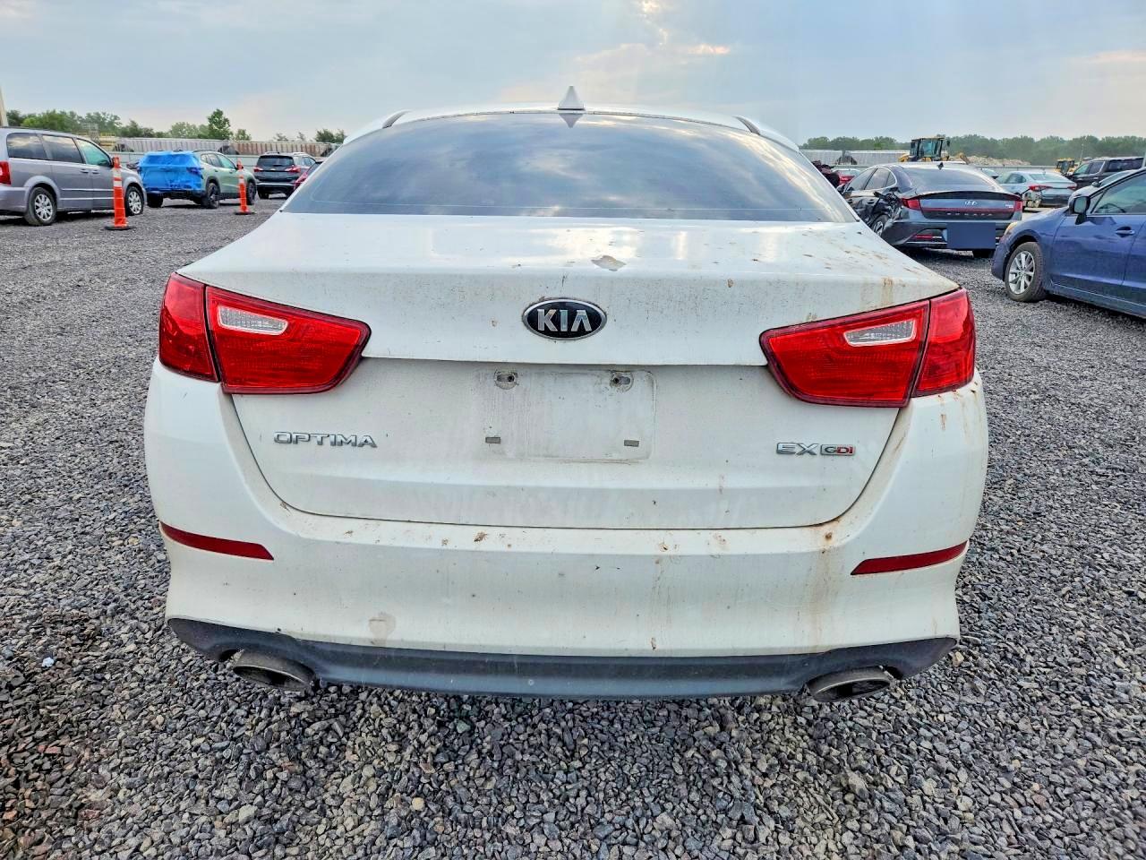 5XXGN4A77FG441974 · 2015 KIA OPTIMA · 6/12