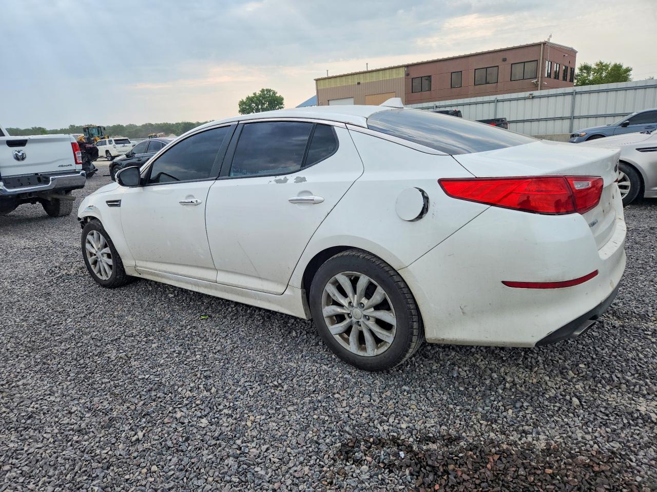 5XXGN4A77FG441974 · 2015 KIA OPTIMA · 2/12