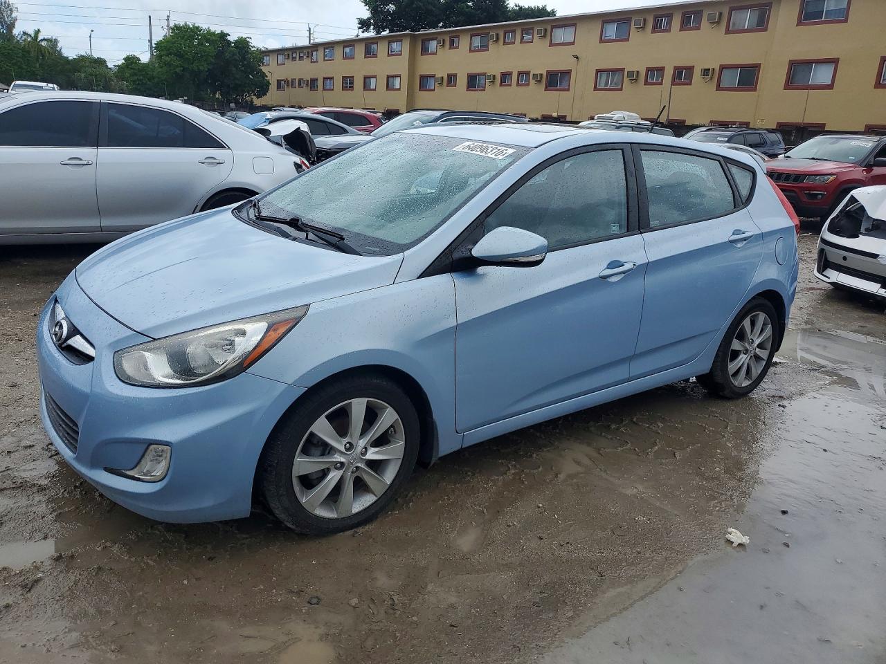 KMHCU5AE1DU077995 · 2013 HYUNDAI ACCENT