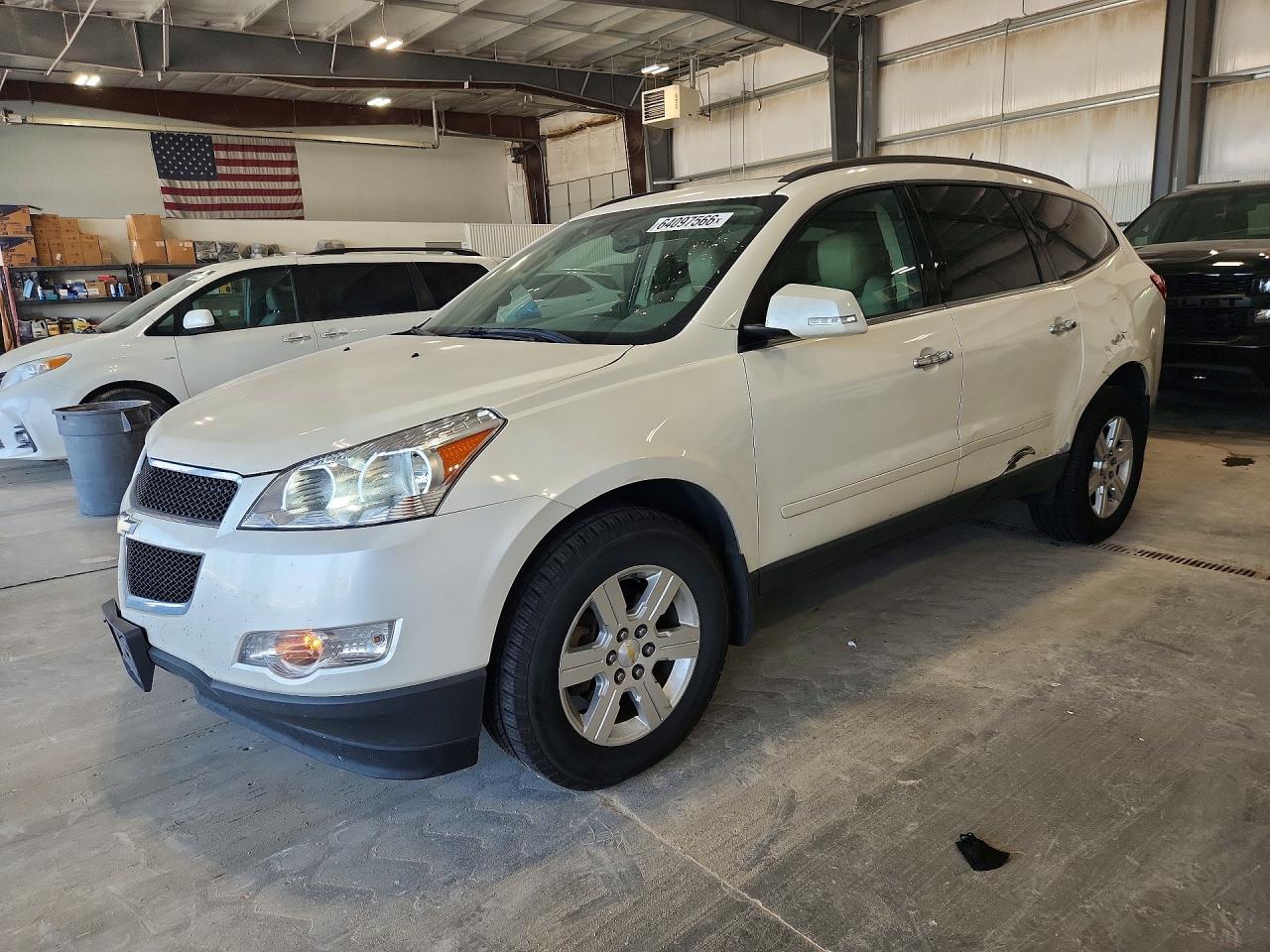 1GNKVJED5CJ127490 · 2012 CHEVROLET TRAVERSE