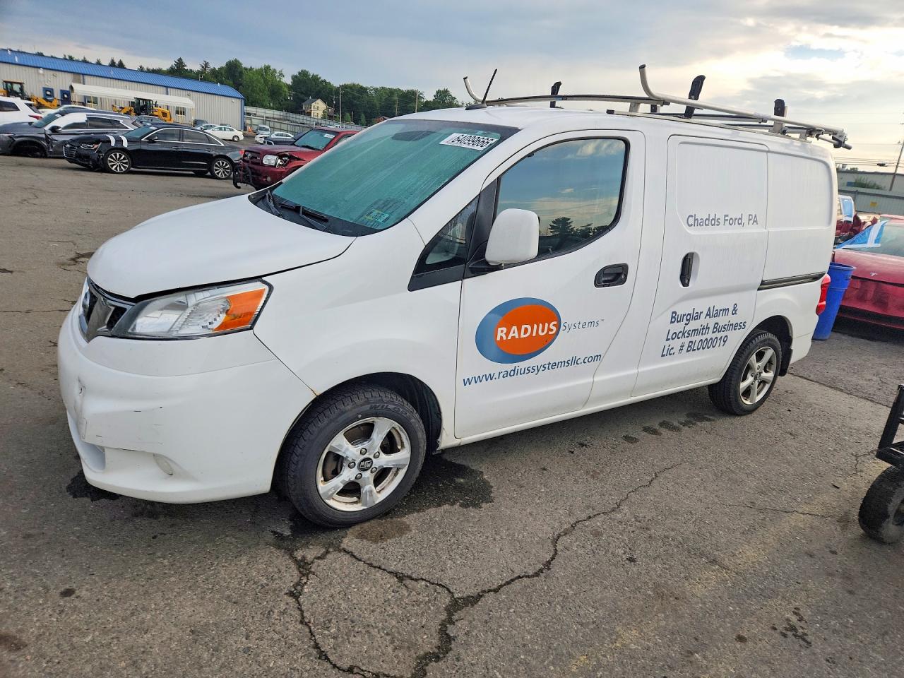 2014 NISSAN NV200