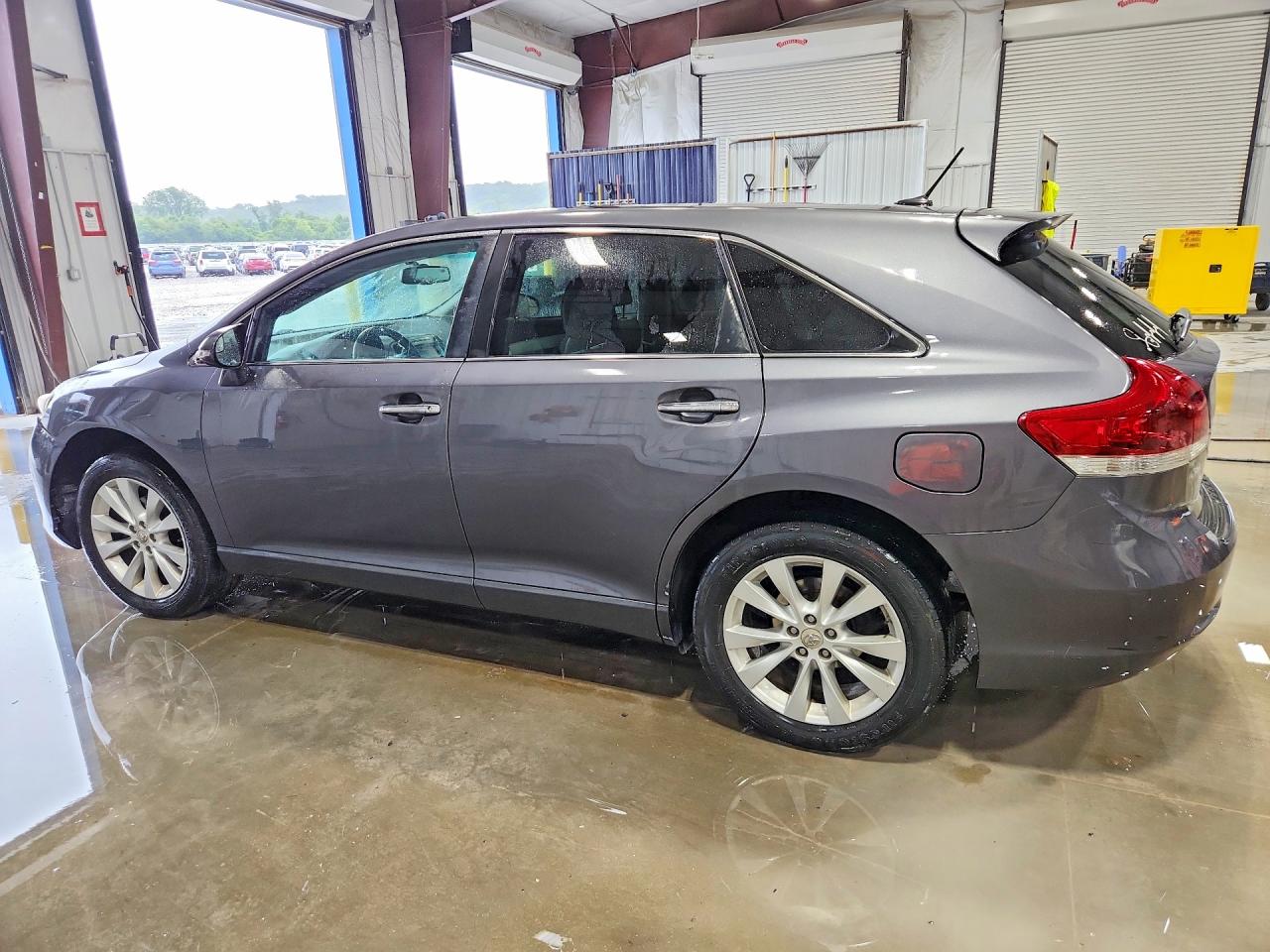 4T3BA3BB5DU040940 · 2013 TOYOTA VENZA · 2/12