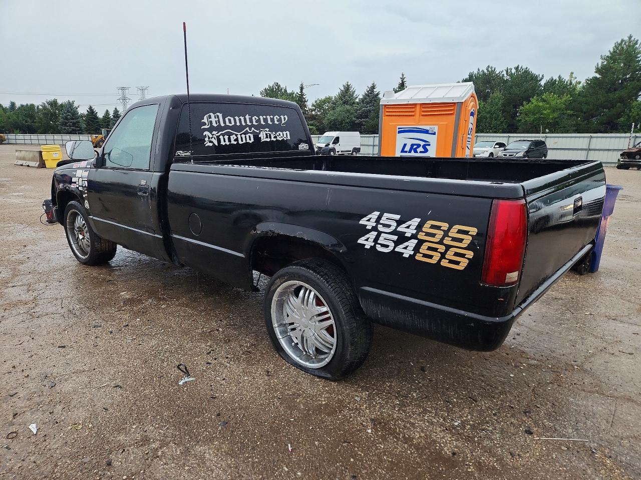 1GCEC14K9NZ106657 · 1992 CHEVROLET GMT-400 · 2/12