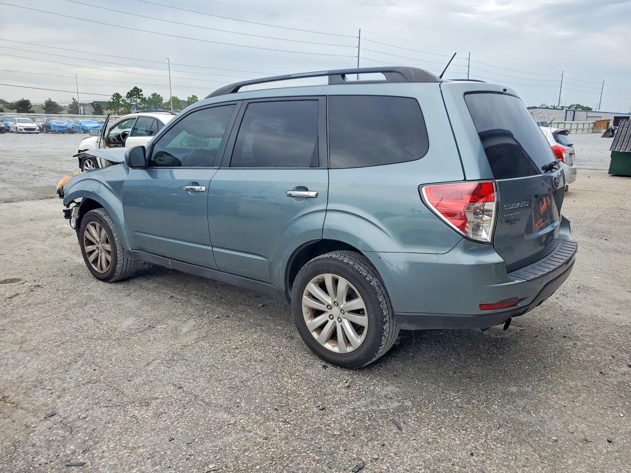 JF2SHBEC9CH445859 · 2012 SUBARU FORESTER · 2/13