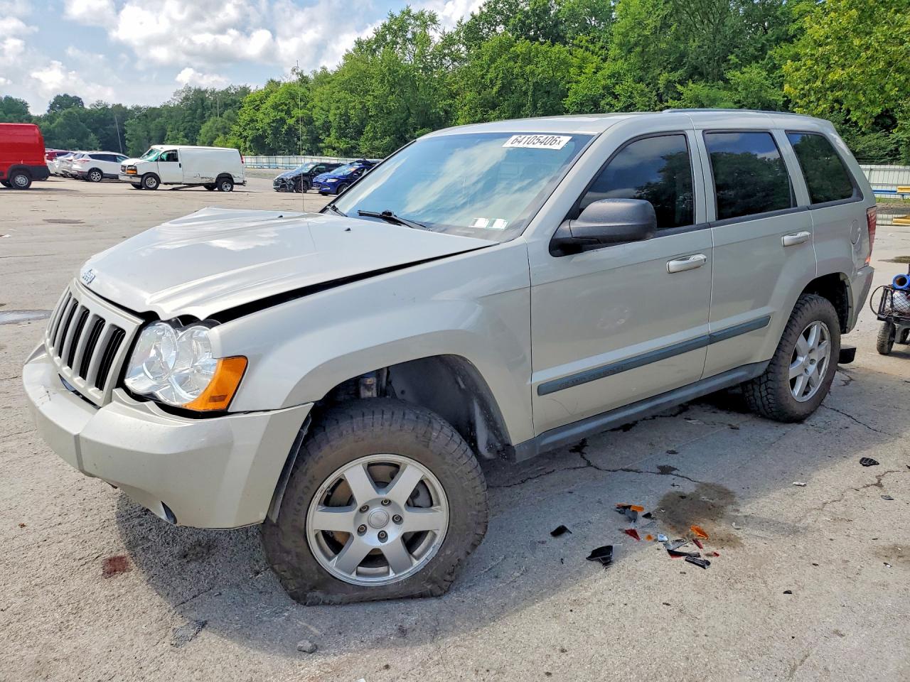 1J8GR48K88C243849 · 2008 JEEP GRAND CHEROKEE
