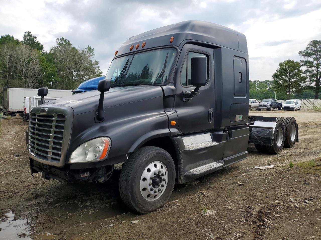 1FUJGLDV4ELFW4338 · 2014 FREIGHTLINER CASCADIA