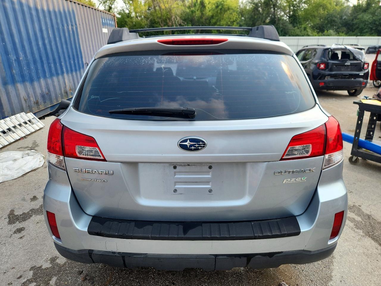 4S4BRBAC5E3277909 · 2014 SUBARU OUTBACK · 6/13