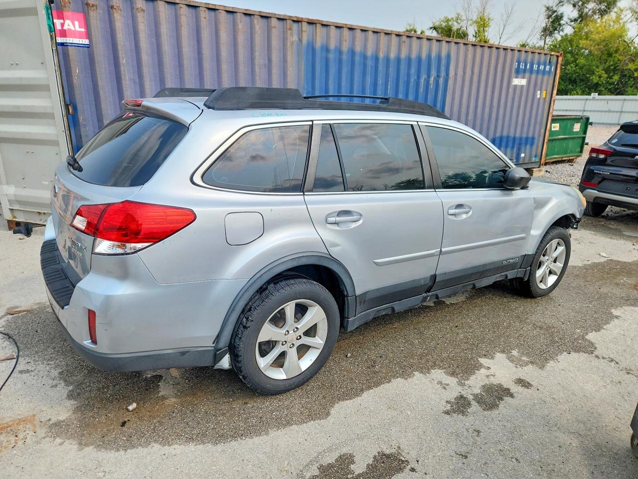 4S4BRBAC5E3277909 · 2014 SUBARU OUTBACK · 3/13