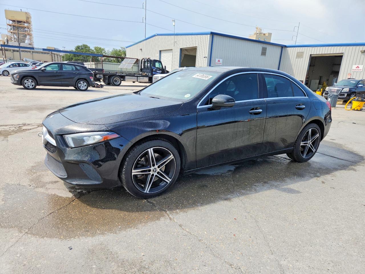 WDD3G4EB5KW018879 · 2019 MERCEDES-BENZ A