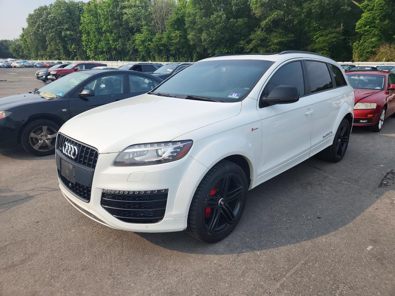 WA1DGAFE6FD032033 · 2015 AUDI Q7