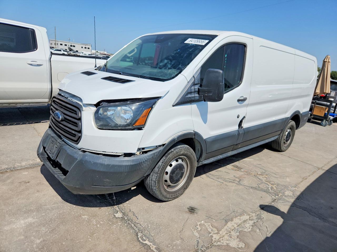 1FTYR1YM6JKA78617 · 2018 FORD TRANSIT