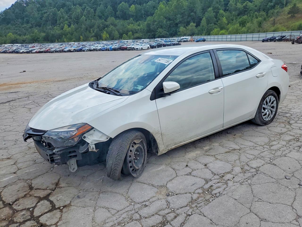 5YFBURHE1HP618673 · 2017 TOYOTA COROLLA